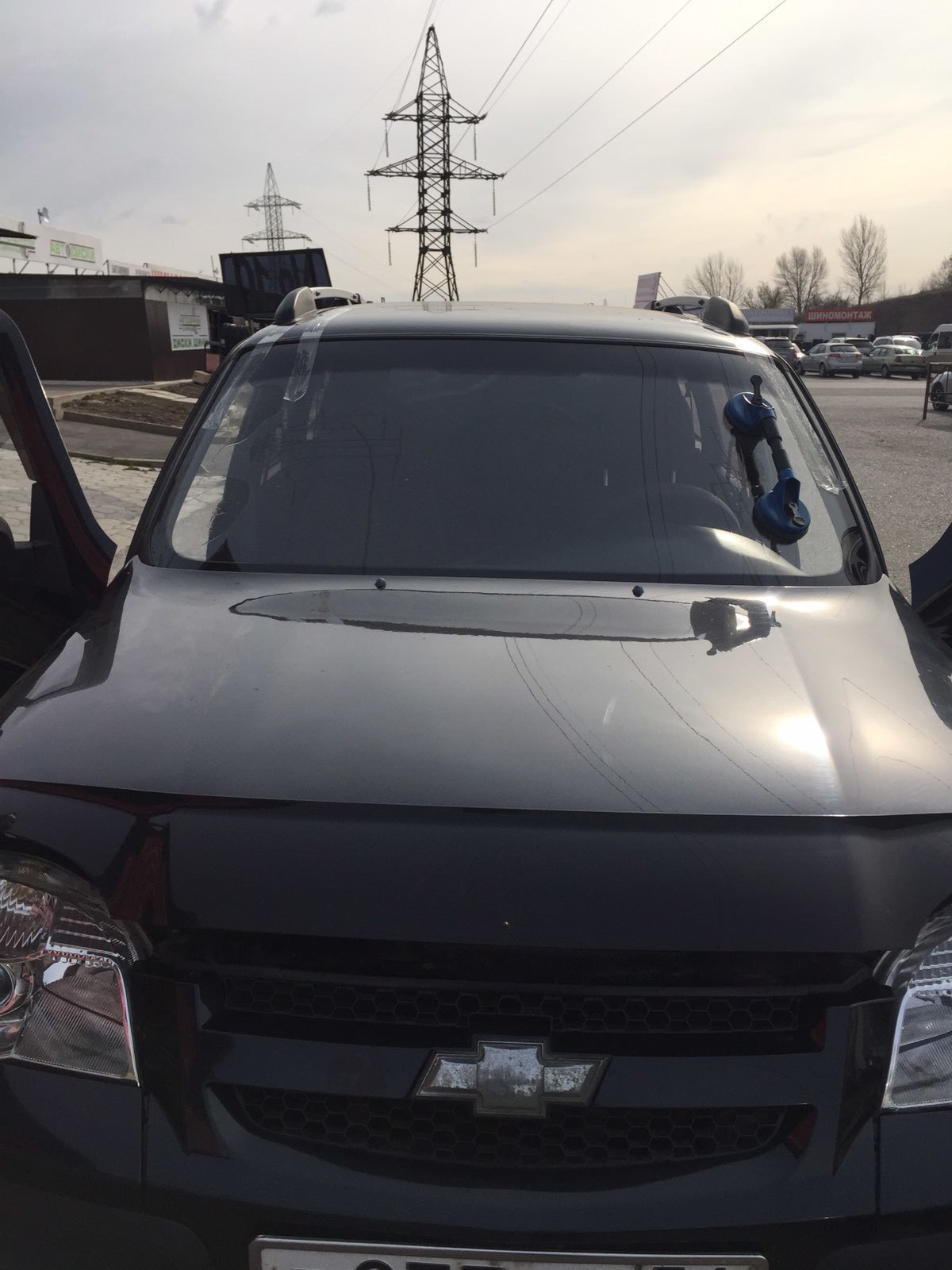 фото после замены лобового стекла авто шевроле