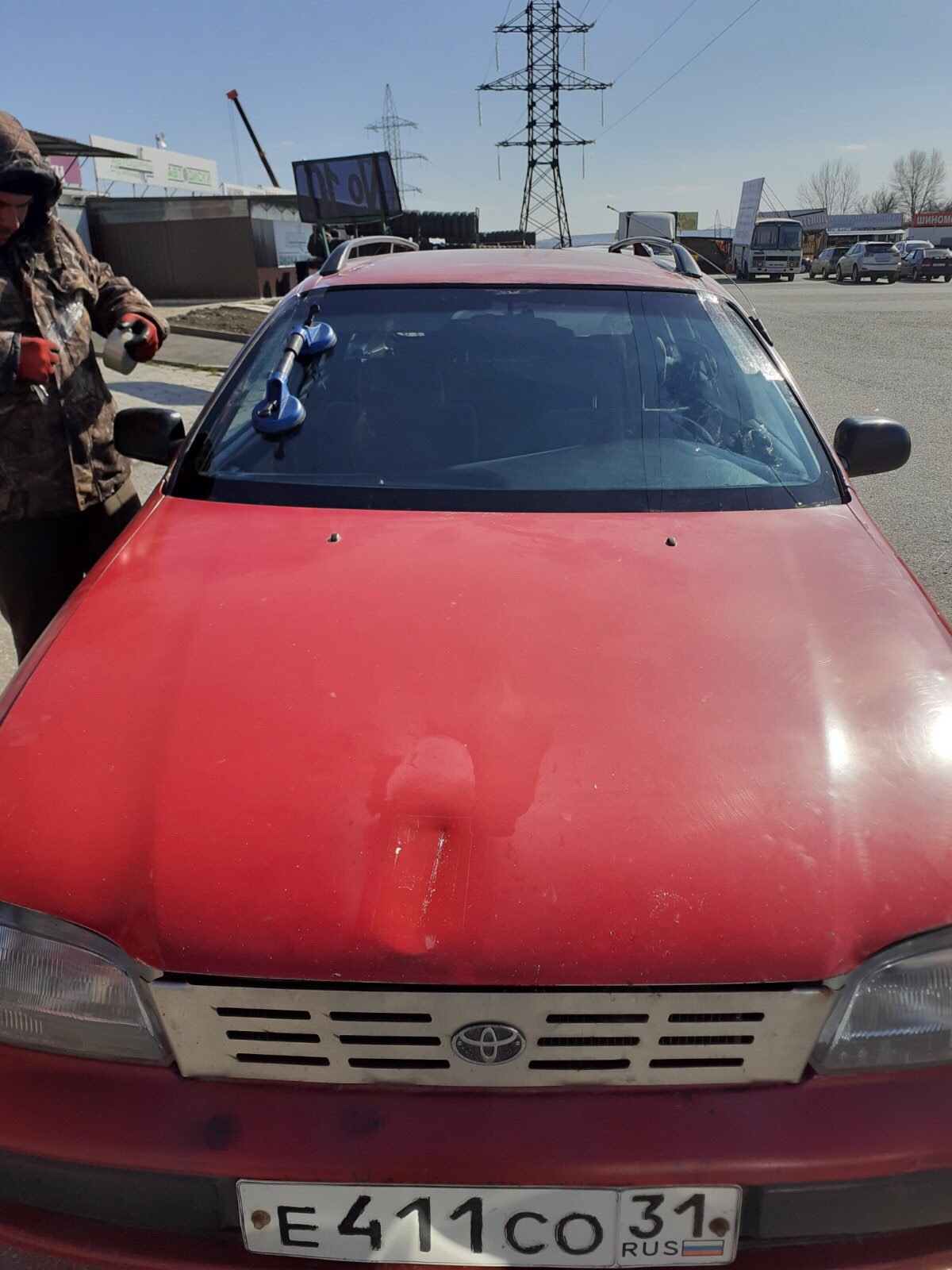 Фото авто Тойота после замены стекла